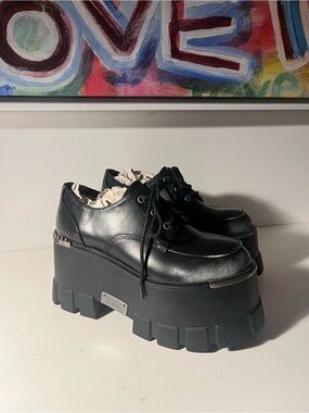 ZIGI Black Chunky Platform Lace-Up Oxfords